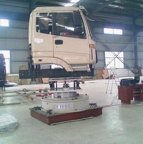 汽車零部件質(zhì)量質(zhì)心轉(zhuǎn)動慣量參數(shù)測試臺